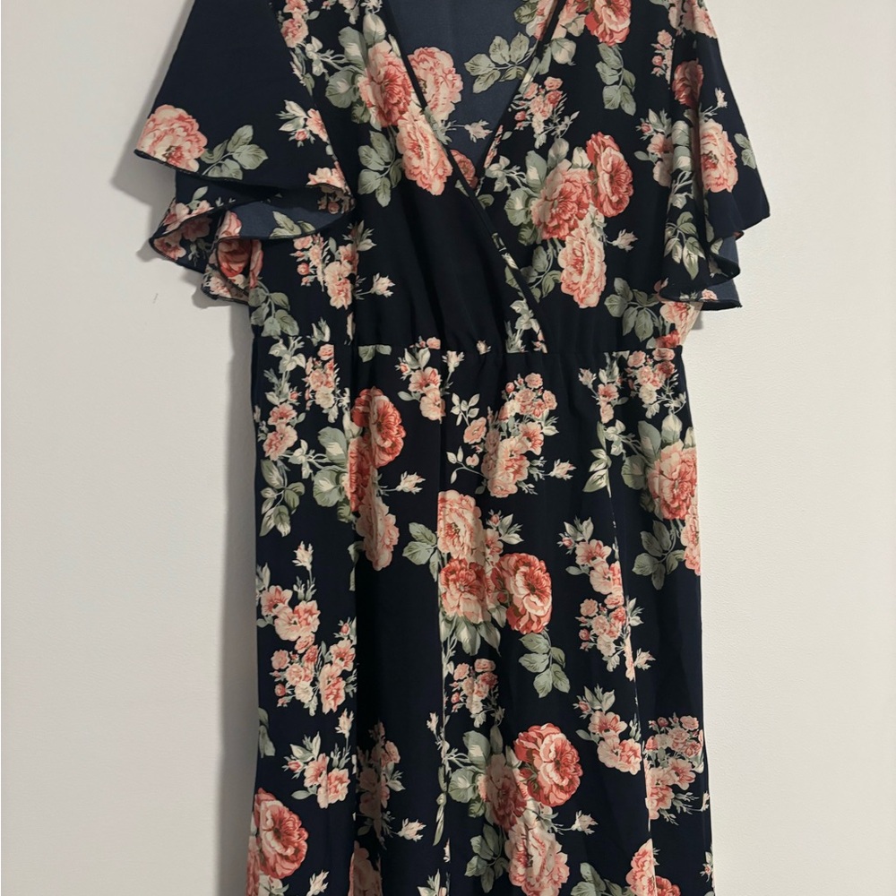 Really cute flowery dress